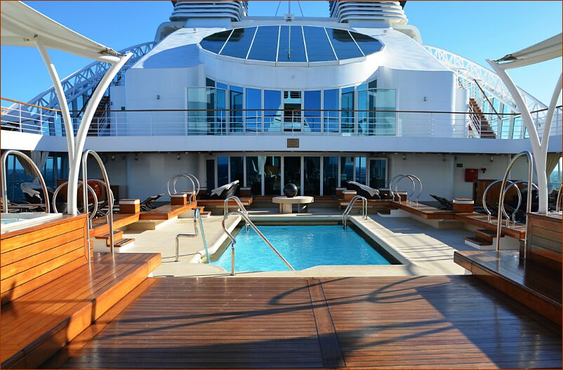 Ship - pool